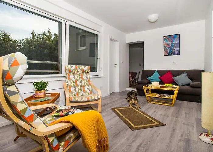 Jedro 아파트 돈제페트레케인